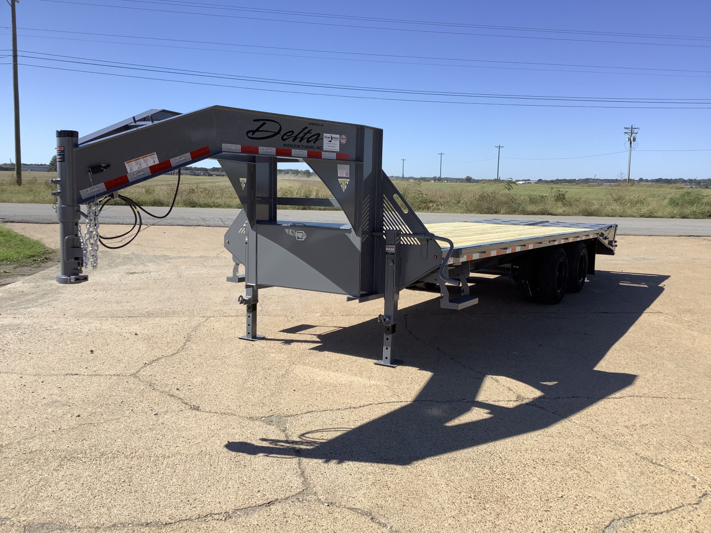 New 2026 Delta Trailers 210GN 20′ + 5′ (24K) Gooseneck Trailer with Super Ramps