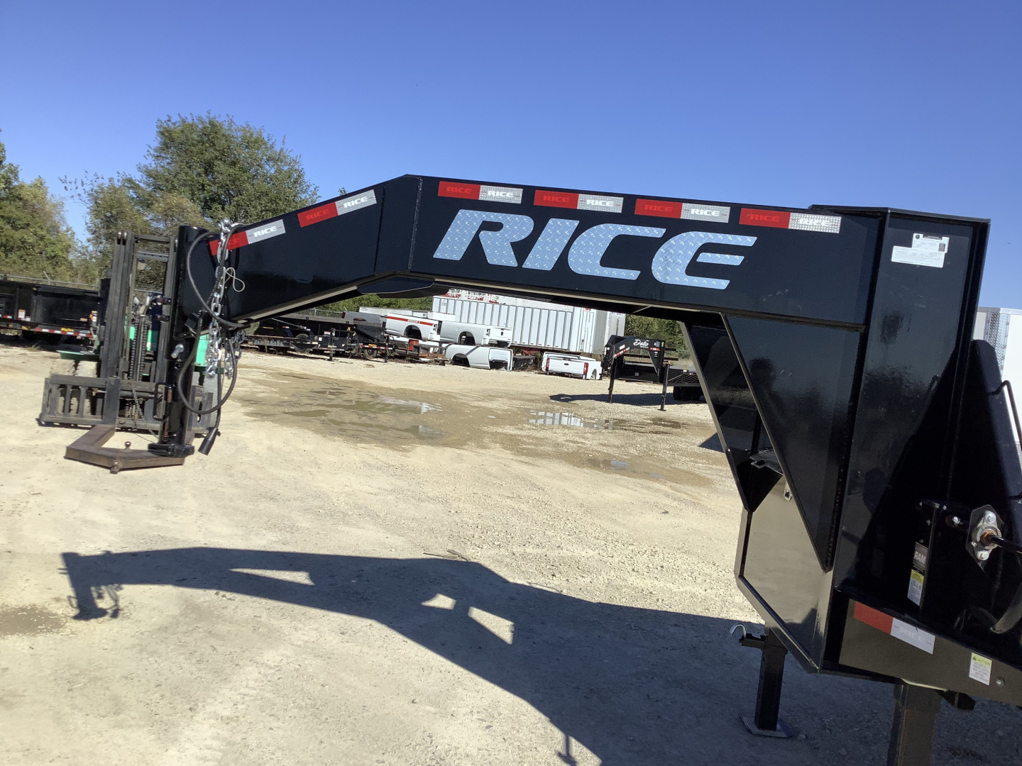 New 2026 Delta Trailers 210GN 20′ + 5′ (24K) Gooseneck Trailer with Super Ramps