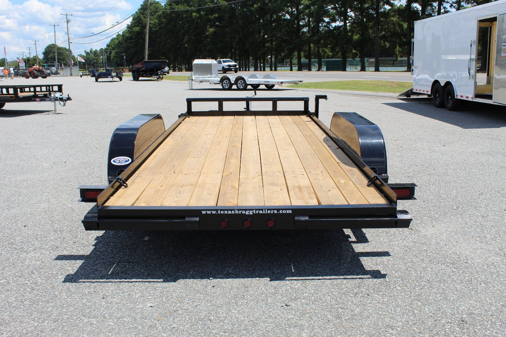 New 2025 TEXAS BRAGG TRAILERS 16 LCH Car Trailer w/ Welded D-Rings