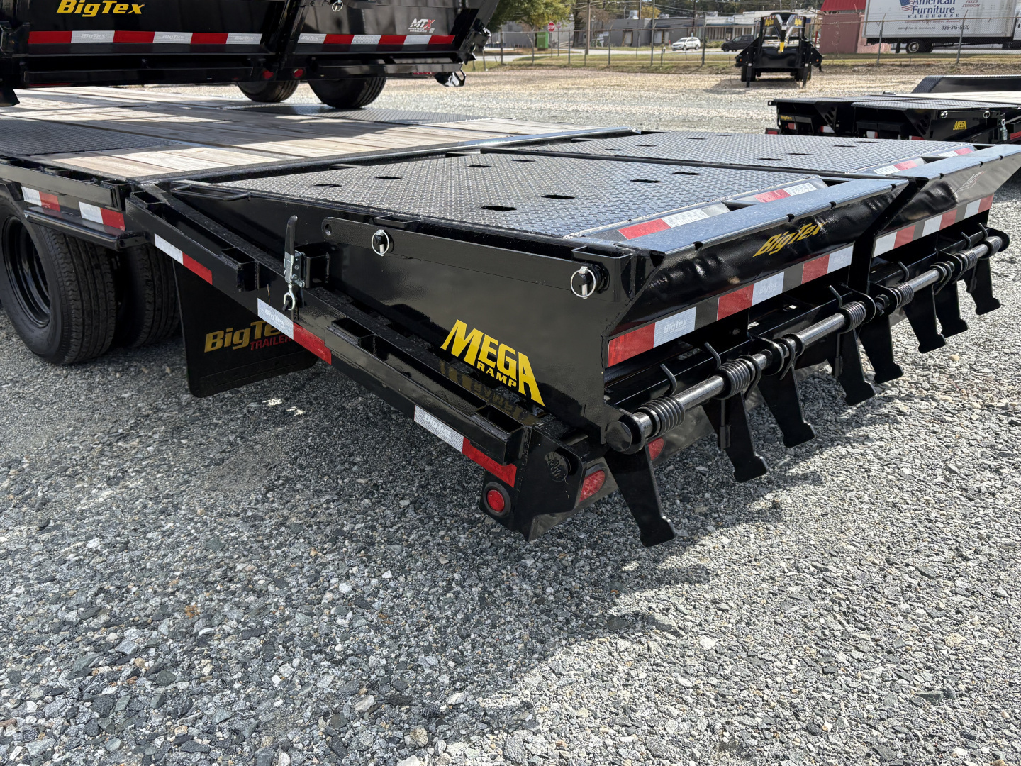 New 2026 Big Tex Trailers 28+5 22GN Gooseneck w/ Mega Ramps Flatbed Trailer