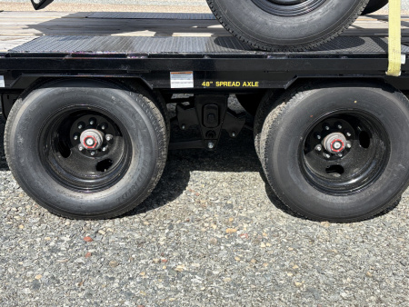 New 2026 Big Tex Trailers 28+5 22GN Gooseneck w/ Mega Ramps Flatbed Trailer