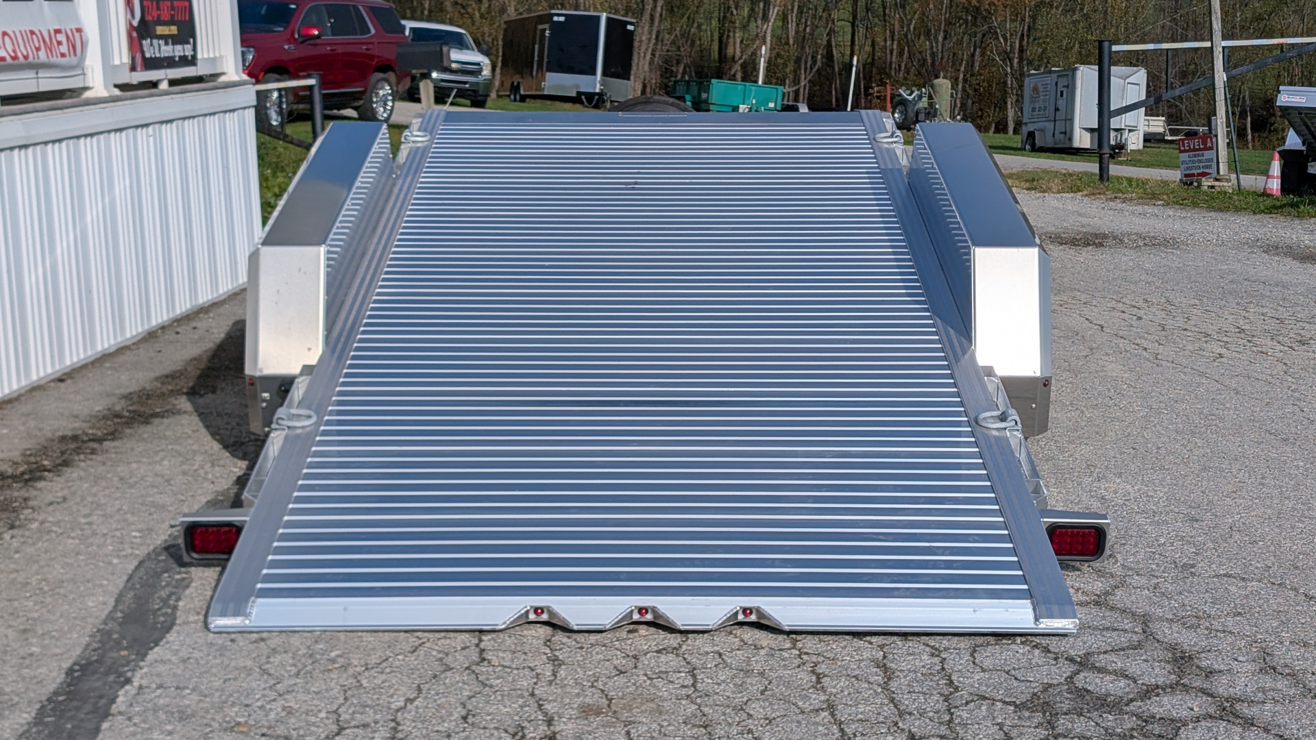 New NEW 2025 EBY 22' (6' + 16') HD Tradesman SPLIT TILT ALUMINUM Equipment Trailer