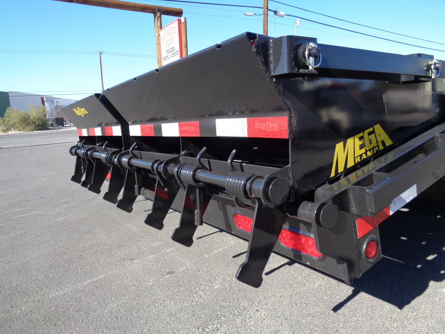New 2026 Big Tex Trailer * 22GN-25D5A * 25ft Tandem Dual Wheel Gooseneck Trailer W/ Mega Ramps