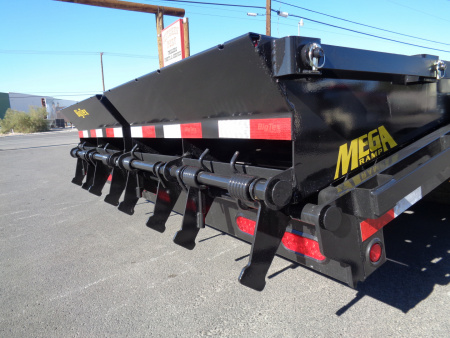 New 2026 Big Tex Trailer * 22GN-25D5A * 25ft Tandem Dual Wheel Gooseneck Trailer W/ Mega Ramps