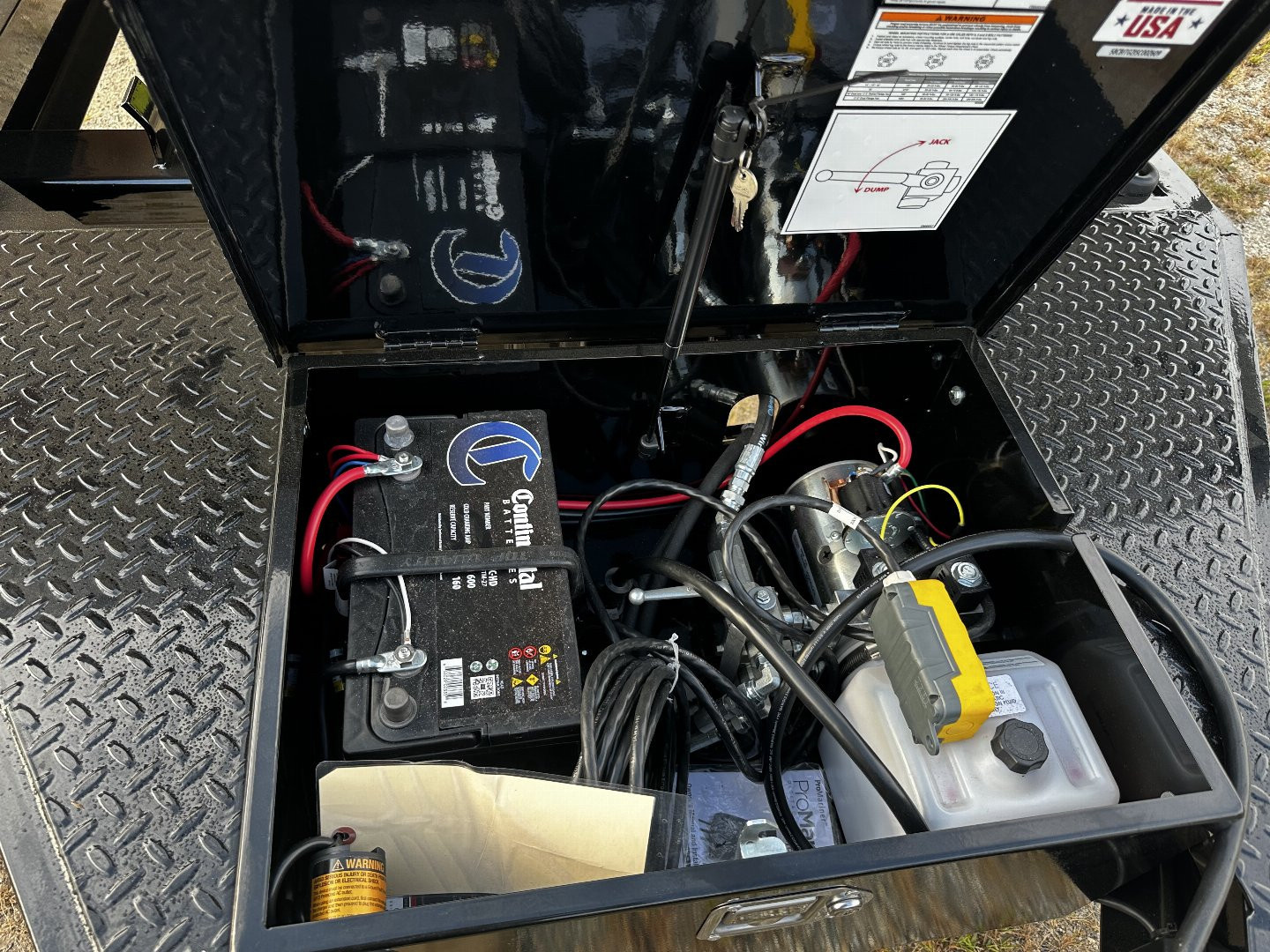 New 2025 BWISE Deckover tilt Trailer