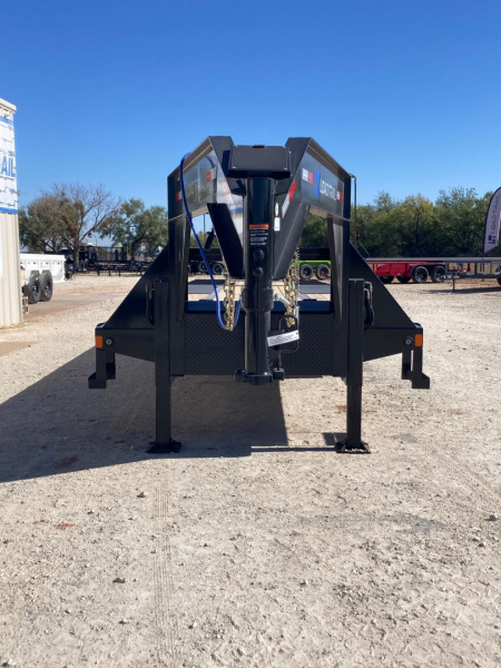 New 2026 Load Trail GL 102" x 32' Tandem Low-Pro Gooseneck w/Hyd. Dove