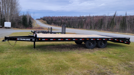 New 2026 PJ Trailers F8 Deckover Trailer