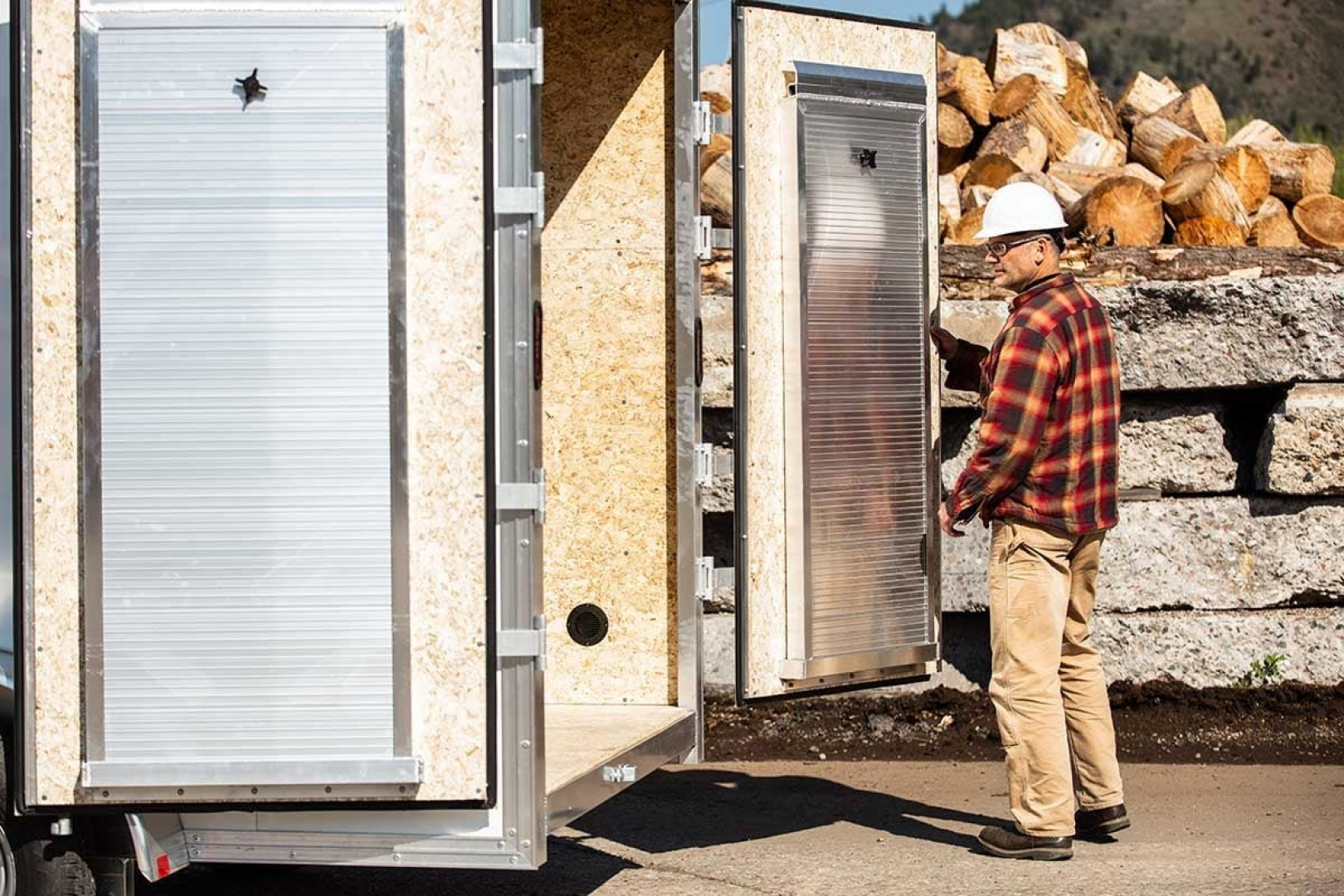 New 2025 XPRESS ULTIMATE CONTRACTOR PKG 7' X 14' CARGO TRAILER