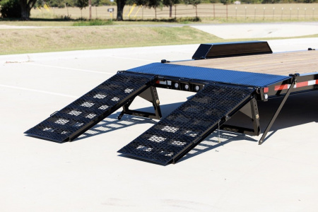 New 2026 MAXX-D 20' EHX Equipment Trailer