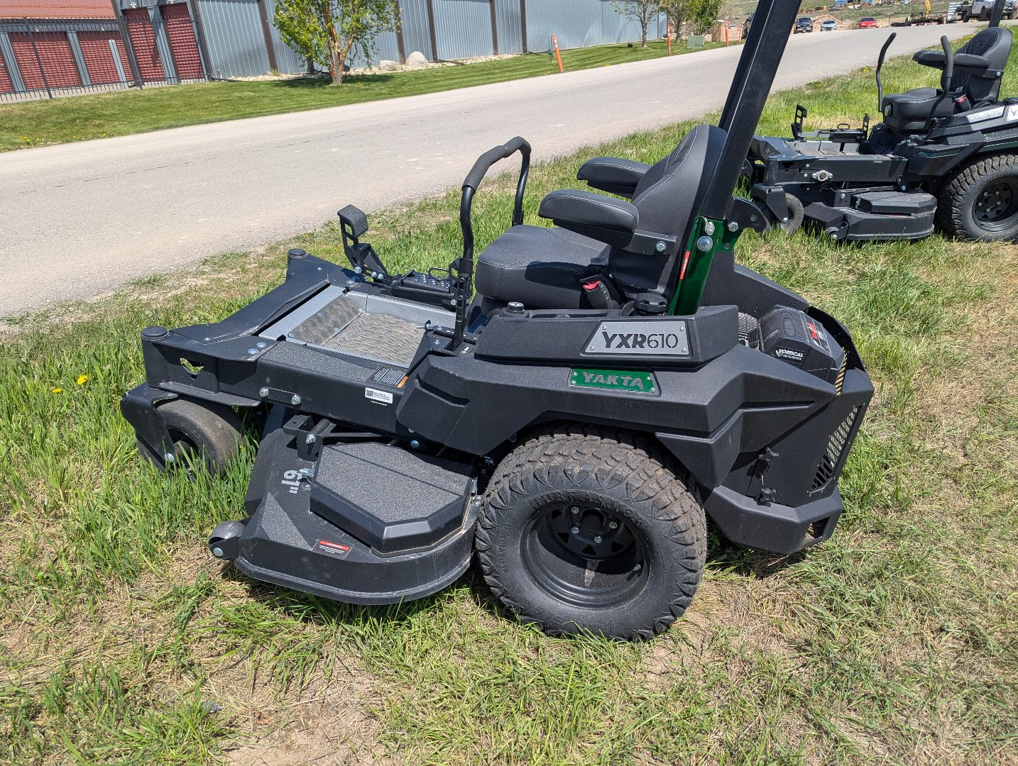 New 2025 Yakta YXR610 Lawn Mower