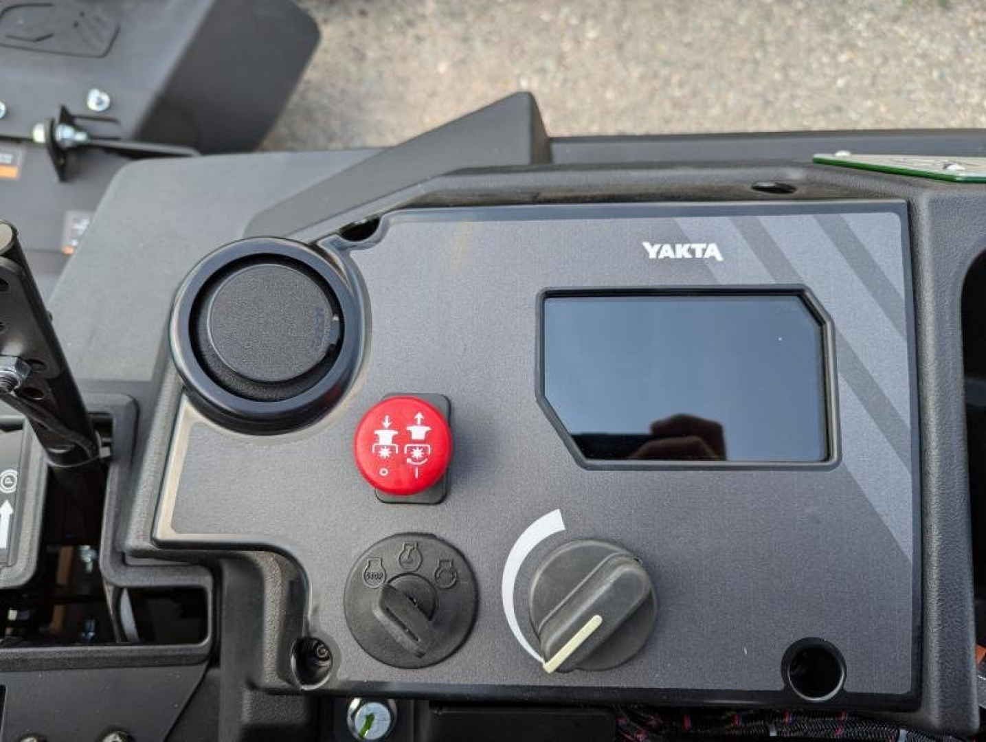 New 2024 Yakta YXR 710 Lawn Mower