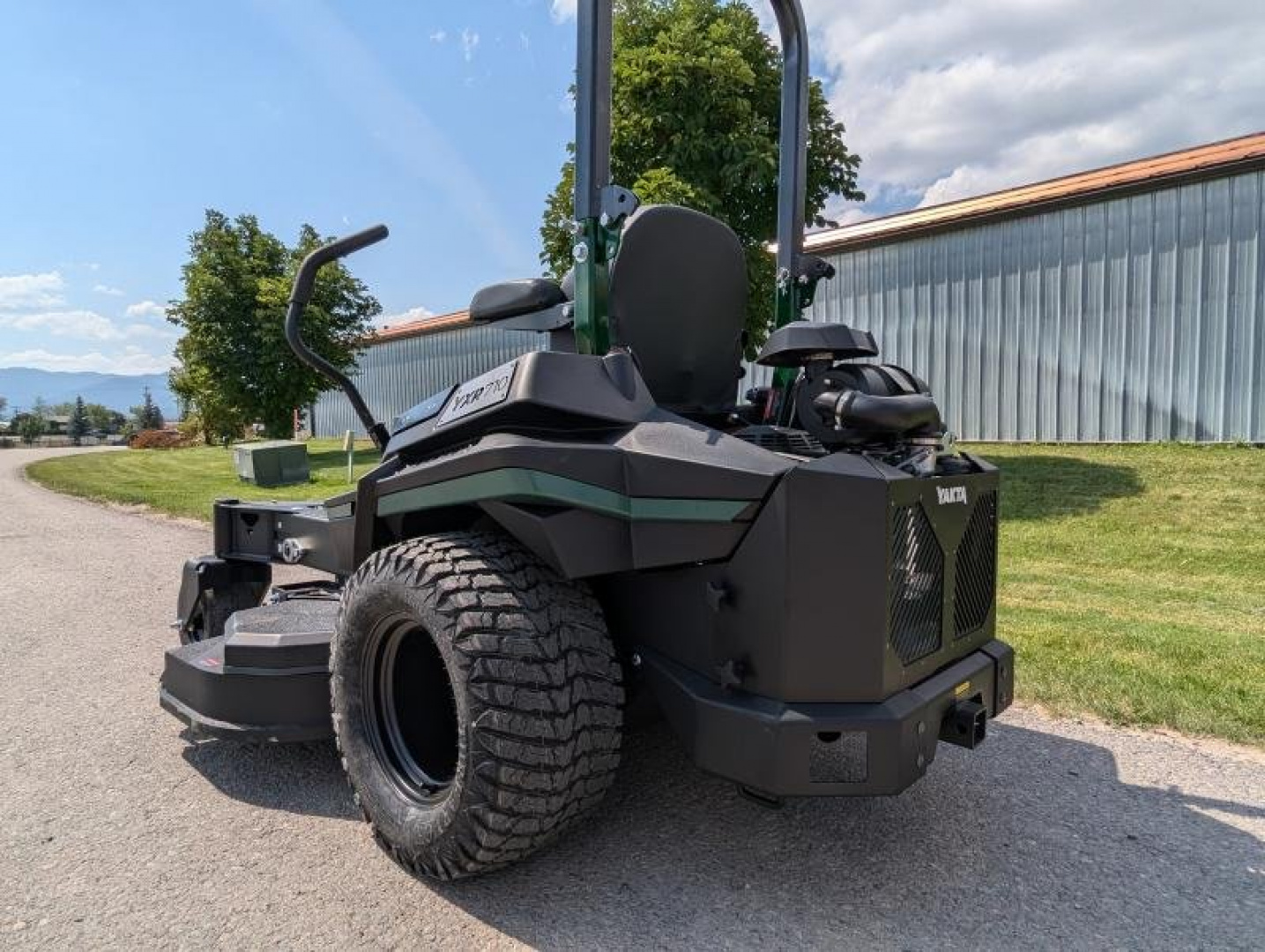 New 2024 Yakta YXR 710 Lawn Mower