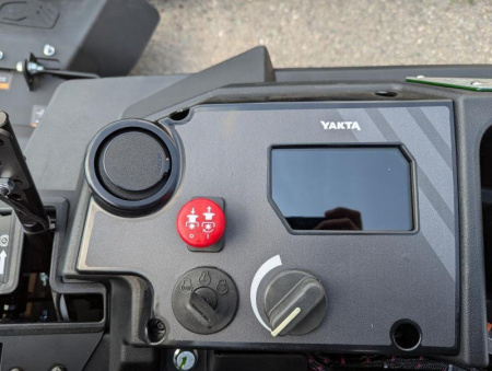 New 2024 Yakta YXR 710 Lawn Mower