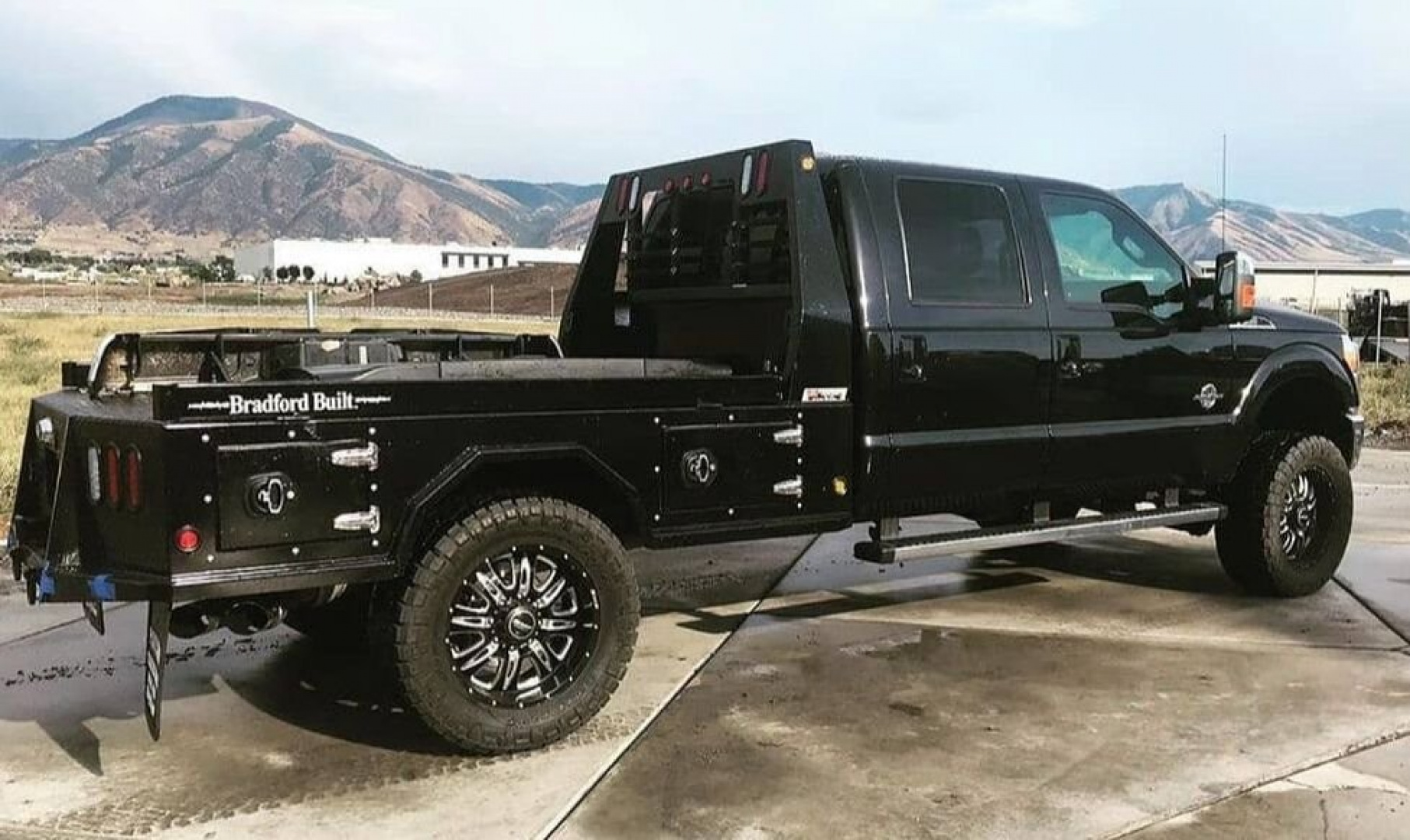 New Bradford Built Steel 4-Box