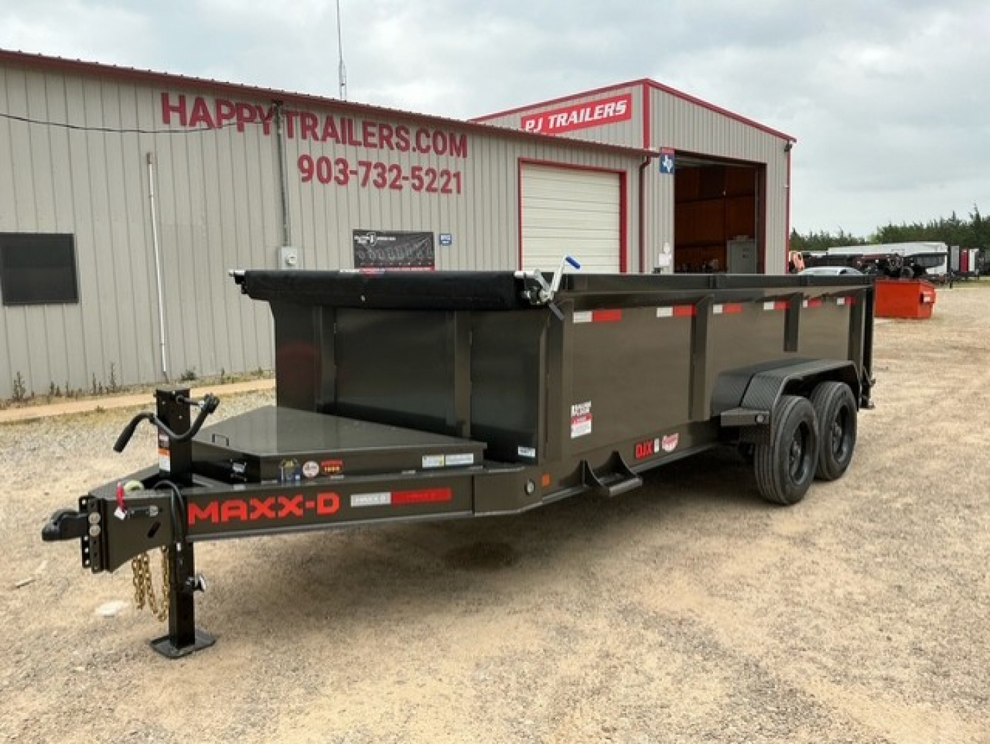 New 2026 MAXX-D 83”x16’ BP Dump w/ 36” Sides – DJX