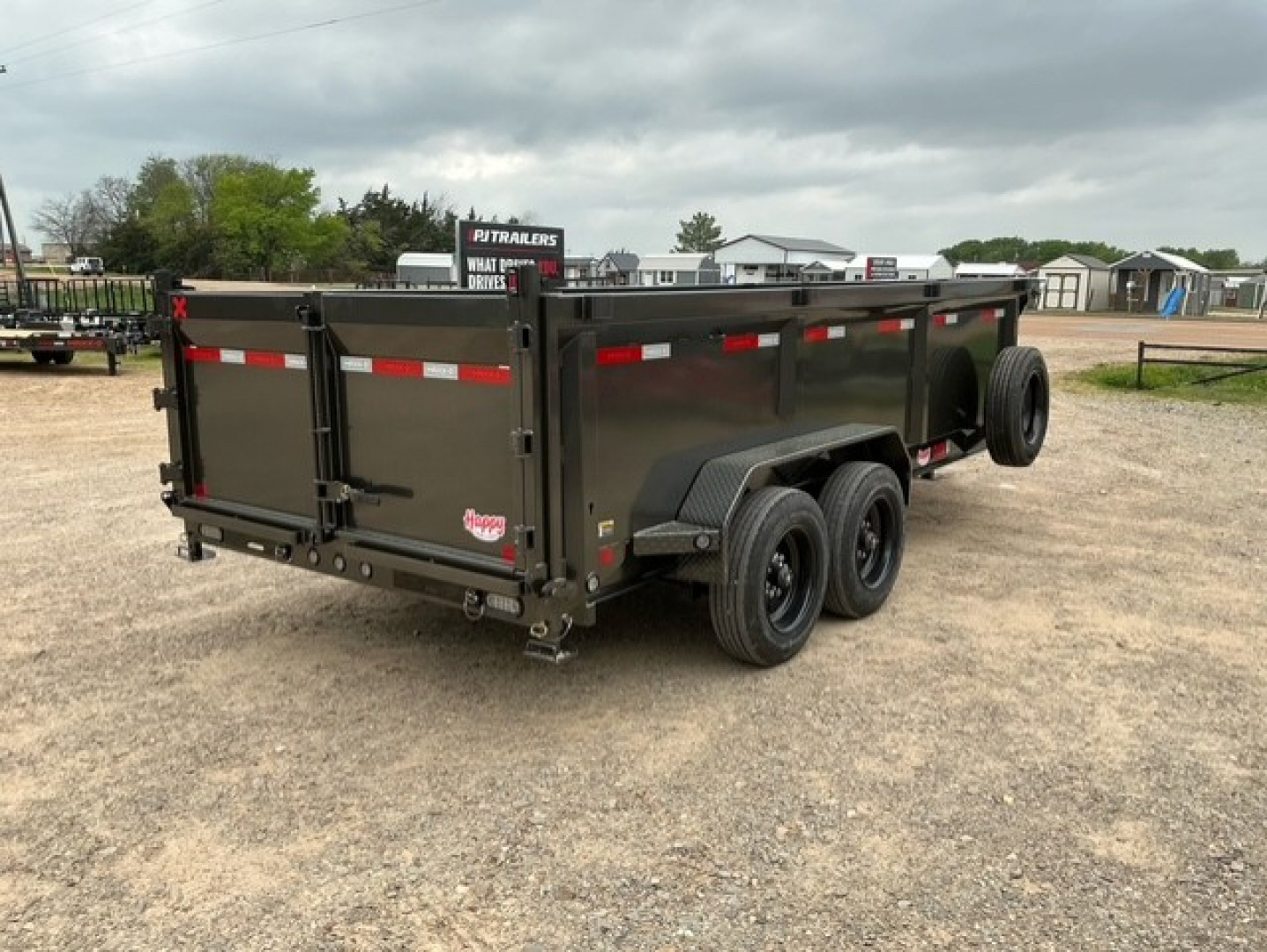 New 2026 MAXX-D 83”x16’ BP Dump w/ 36” Sides – DJX