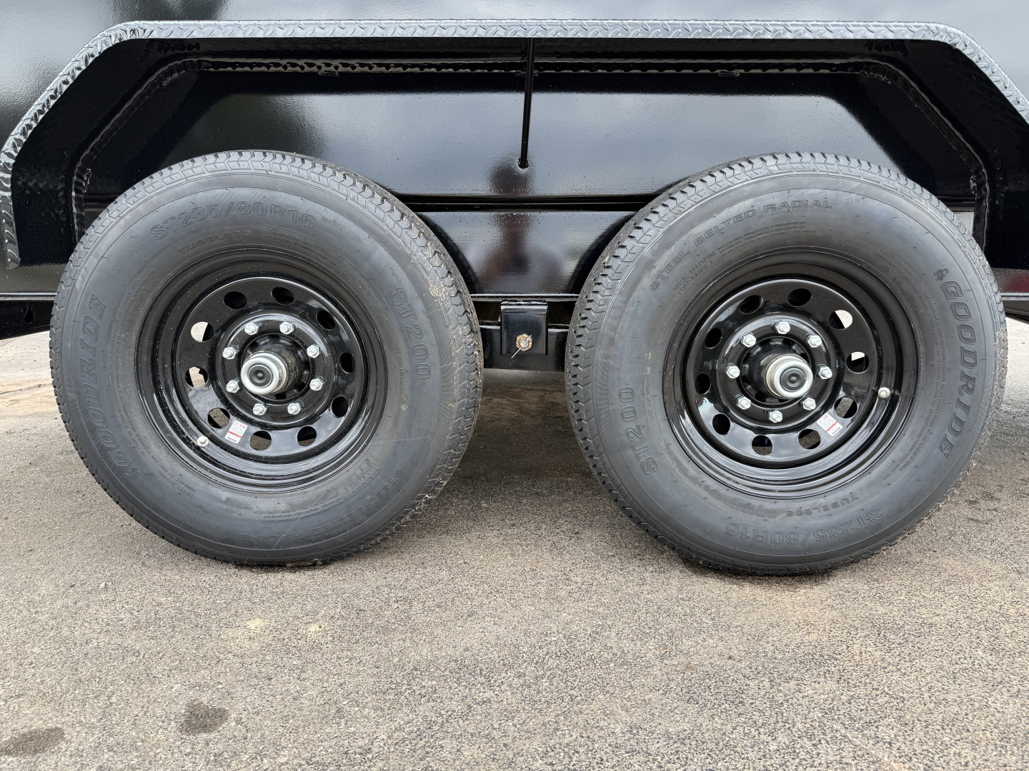 New 2026 PJ 83"x14' BP Tandem Axle Low Pro High Side Dump w/ 48" Sides – DM