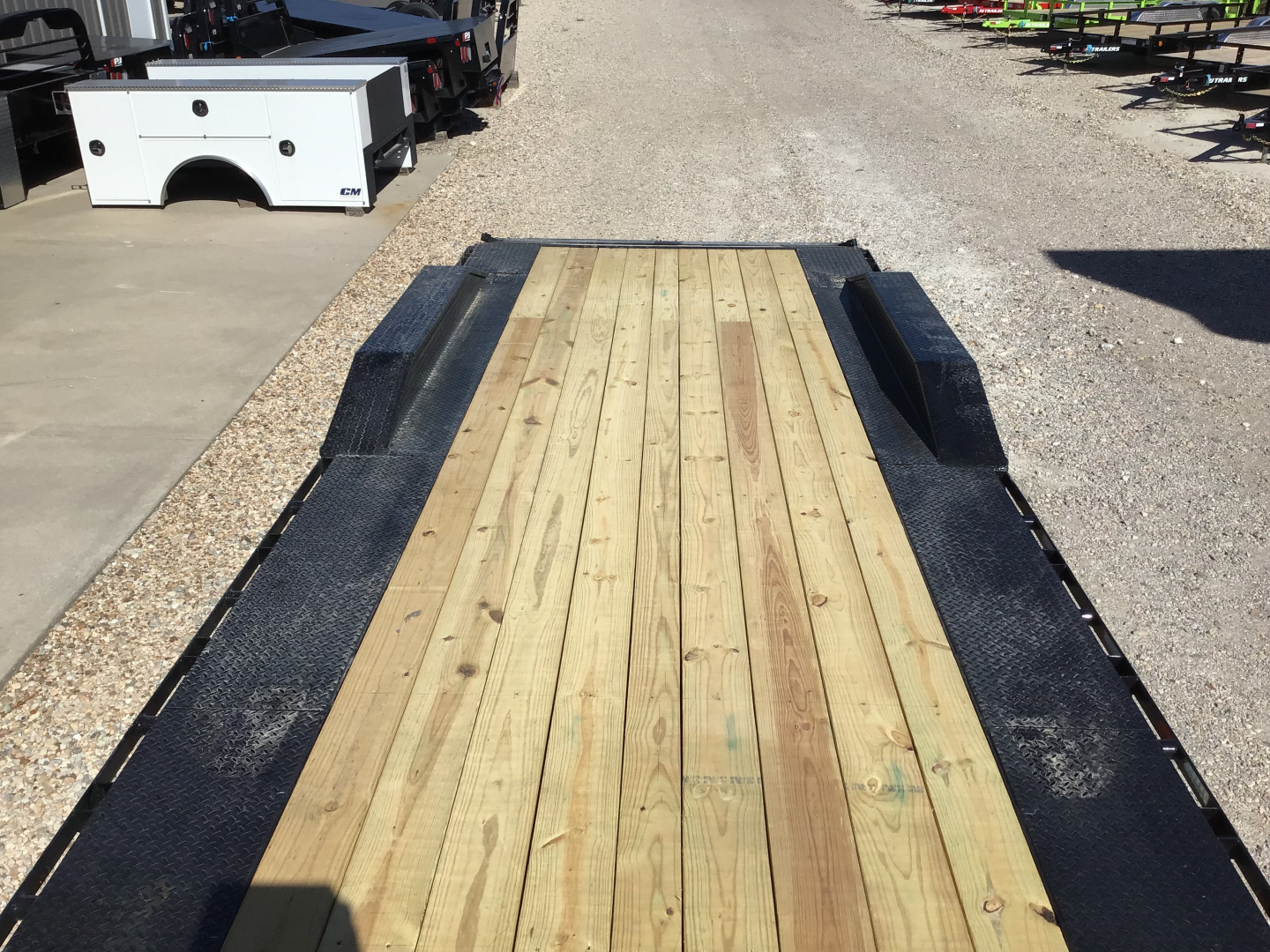 New 2026 PJ 102"x28' Gooseneck Pro-Beam Super-Wide Equipment Trailer – H7