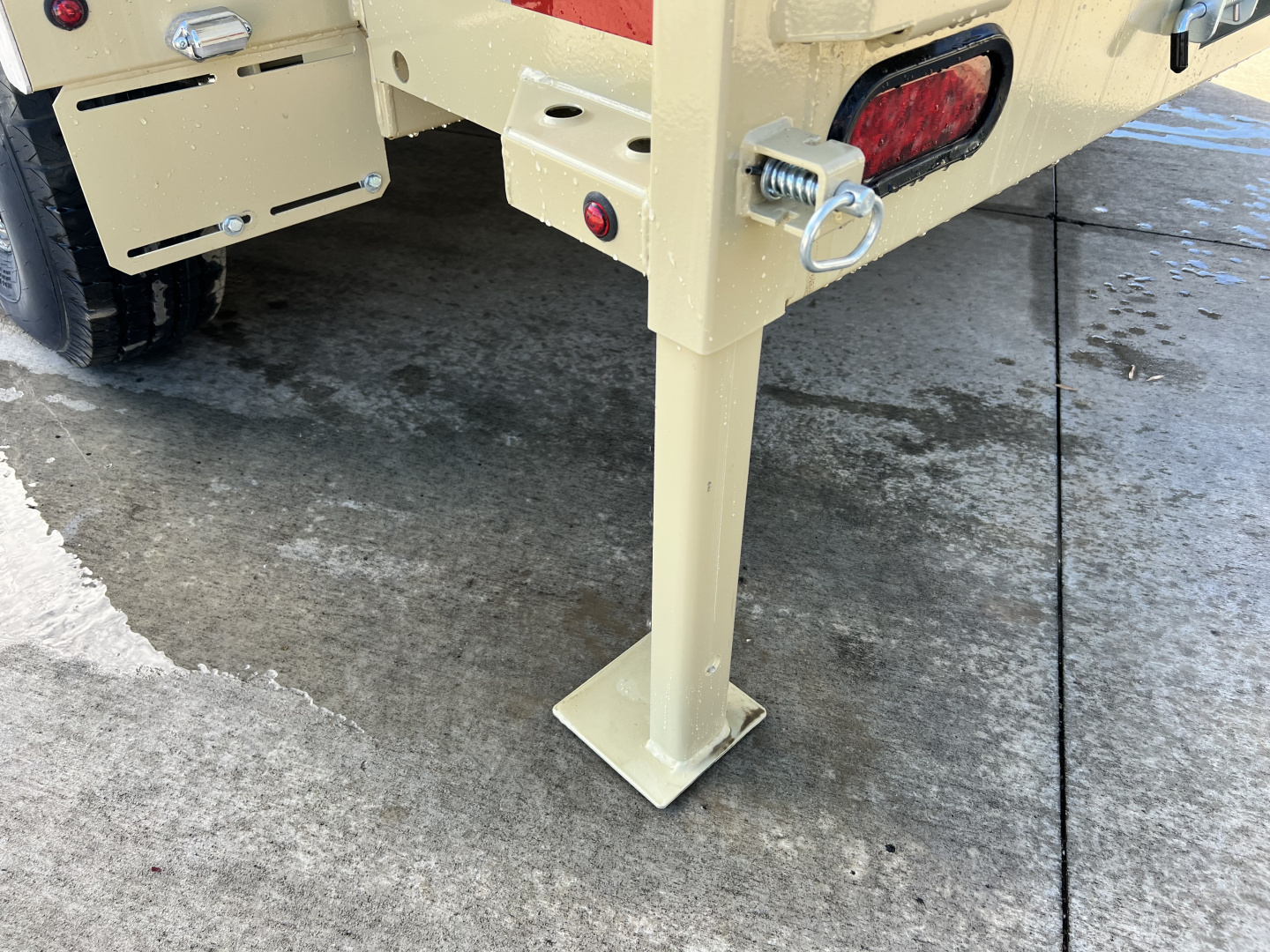 New RARE HUGE DISCOUNT NEW 2026 Southland 14ft Low Profile Dump Trailer 2-7000 lb axles =14K with Ramps