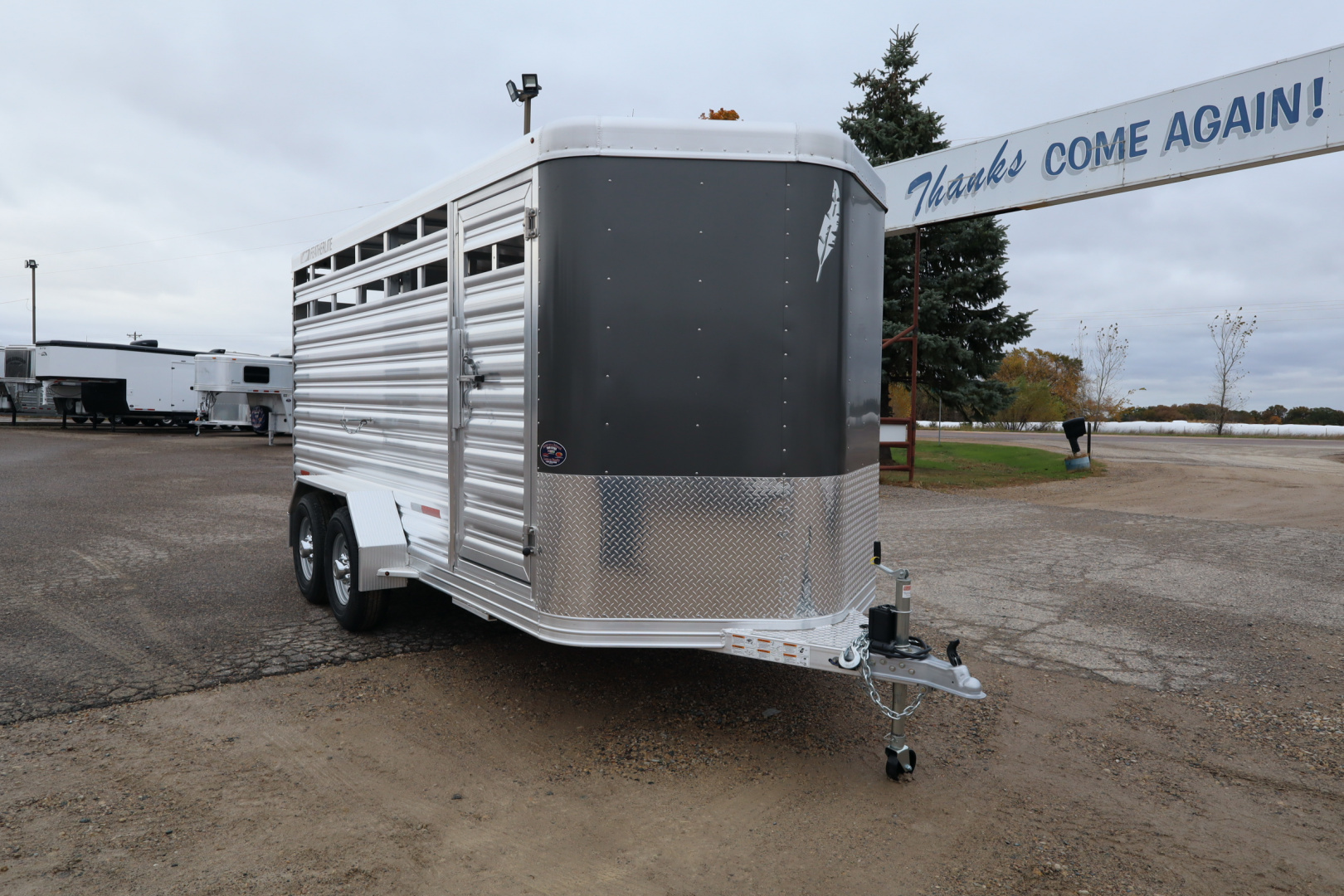 New 2026 Featherlite Trailers 8107 16' BP Stock / Stock Combo Trailer