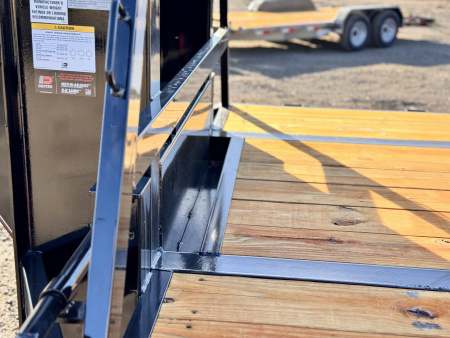 New 2026 Diamond T 8.5-32 Tandem Dual Gooseneck W/ MAXX Ramps 24K GVWR