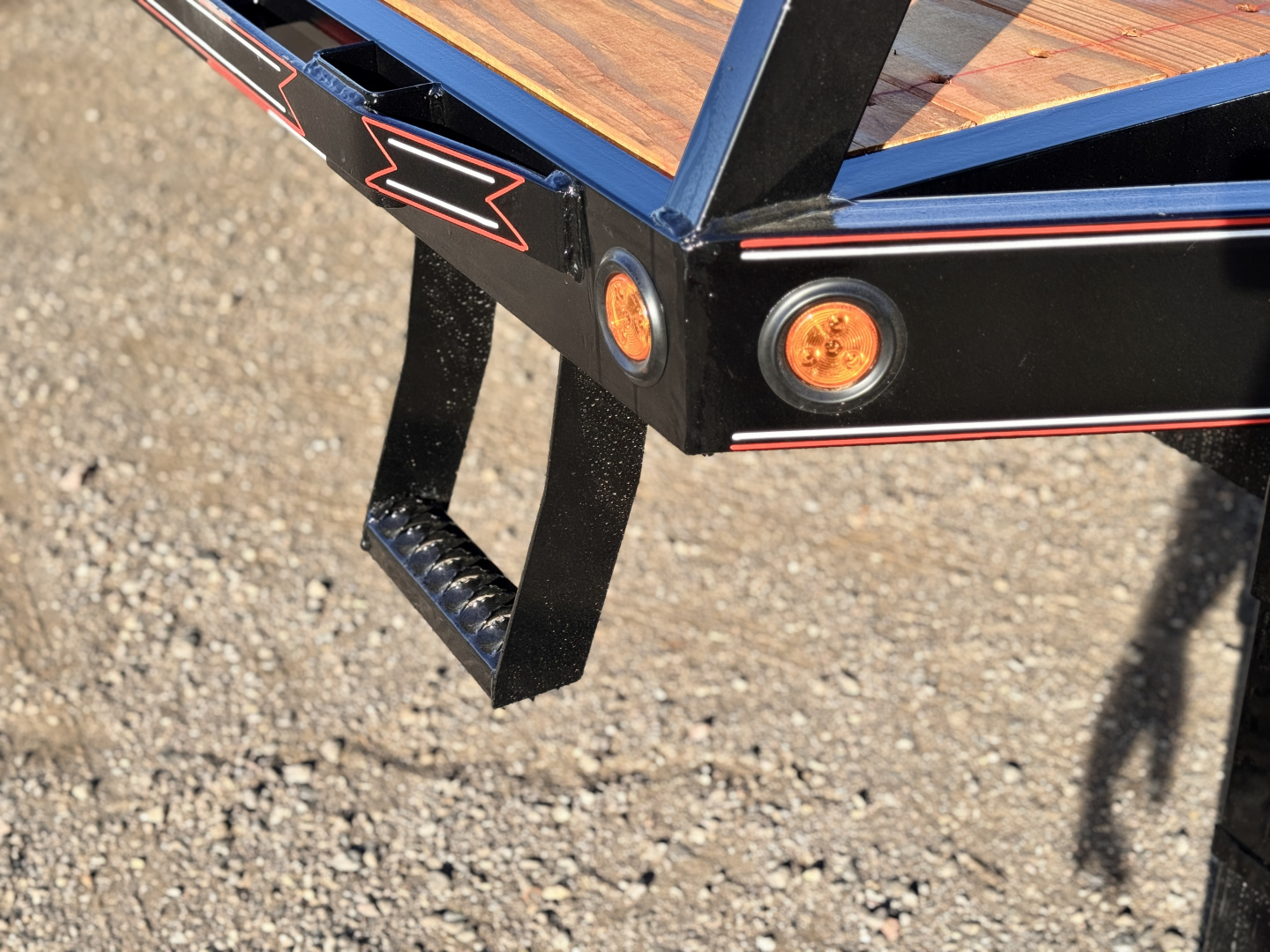 New 2026 Diamond T 8.5-32 Tandem Dual Gooseneck W/ MAXX Ramps 24K GVWR