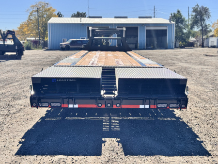 New 2026 Load Trail 8.5-32 Single Wheel Tandem Dual Gooseneck 15.9K GVWR