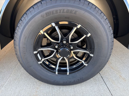 New 2026 United Trailers UJ-716TA35-8.5 Cargo / Enclosed Trailer