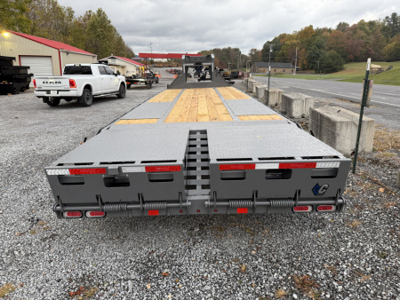 New 2026 Diamond C FMAX210 GOOSENECK TRAILER 23+5 MAX RAMPS ALUMINUM OUTER RIMS