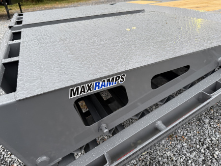 New 2026 Diamond C FMAX210 GOOSENECK TRAILER 23+5 MAX RAMPS ALUMINUM OUTER RIMS