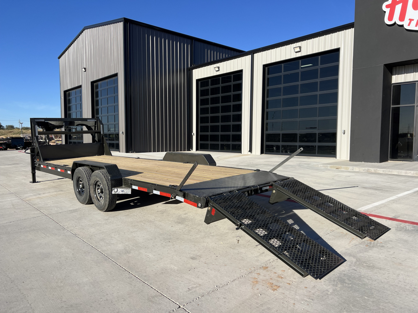 New 2026 MAXX-D 83"x24' GN 6" Channel Carhauler – C6X