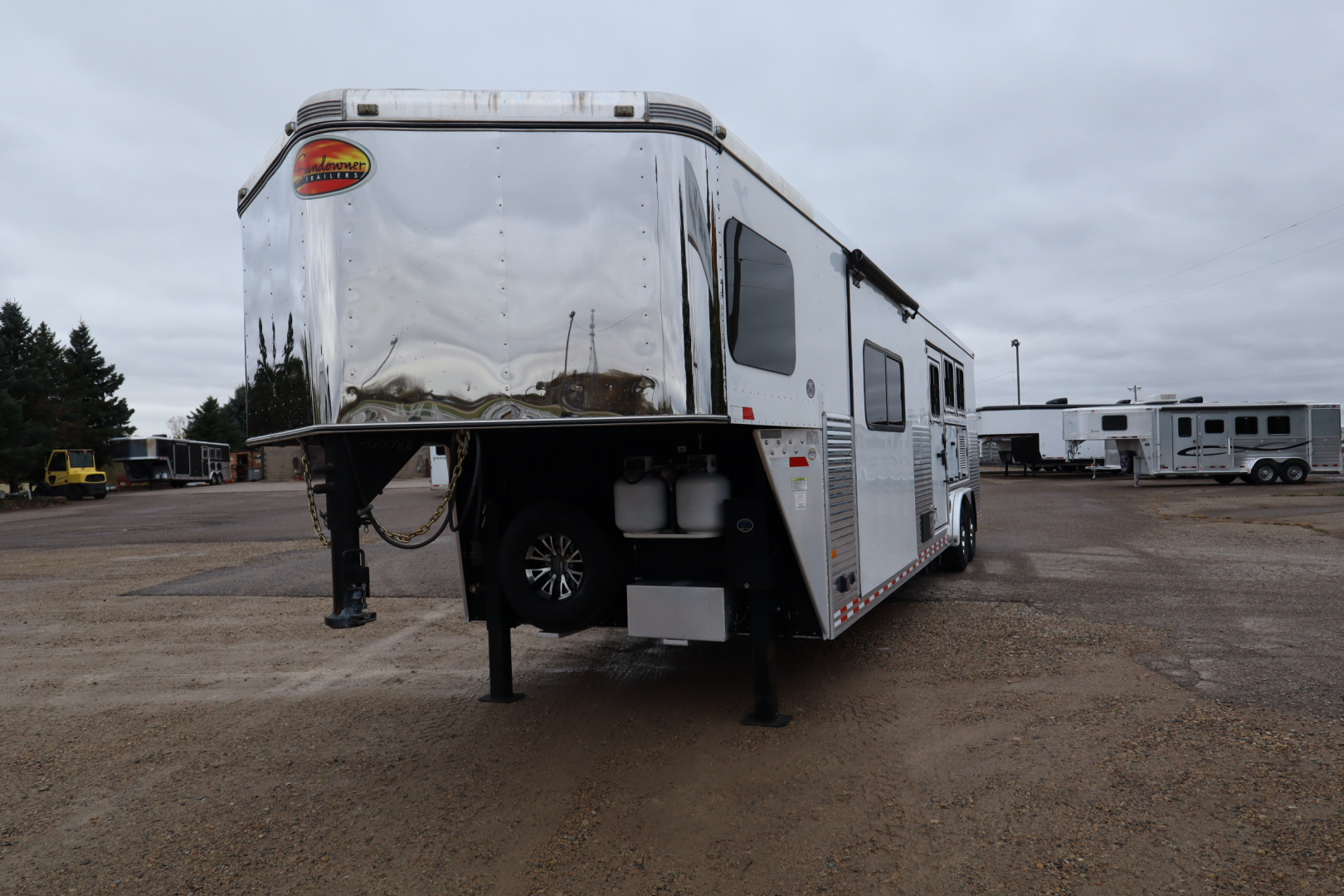 Used 2016 Sundowner 3 Horse LQ W/Slide-out Horse Trailer