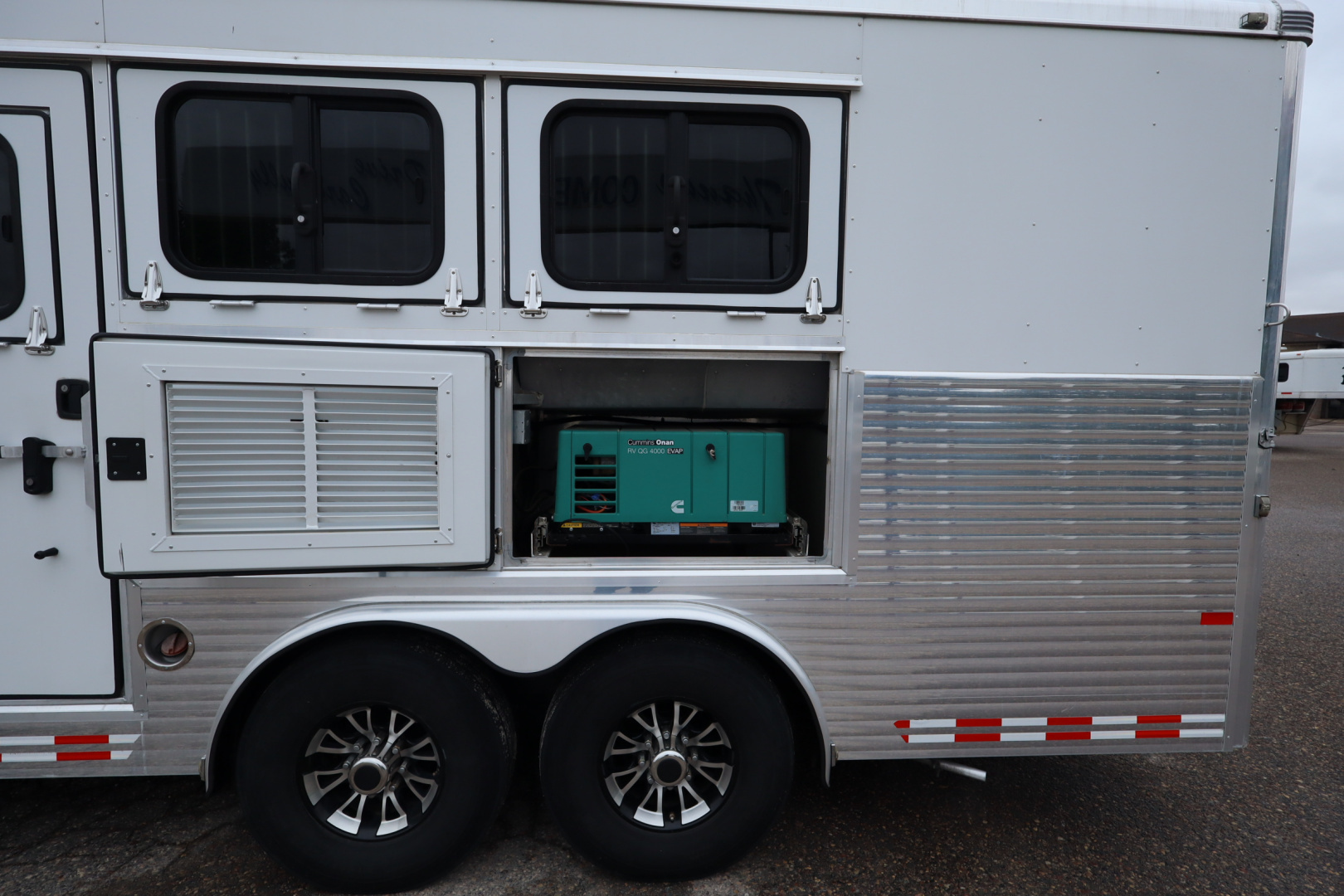 Used 2016 Sundowner 3 Horse LQ W/Slide-out Horse Trailer