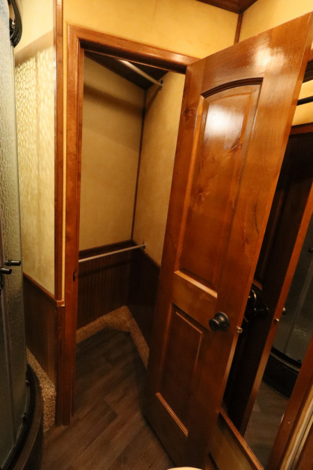 Used 2016 Sundowner 3 Horse LQ W/Slide-out Horse Trailer