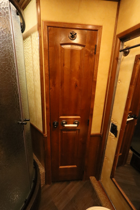 Used 2016 Sundowner 3 Horse LQ W/Slide-out Horse Trailer