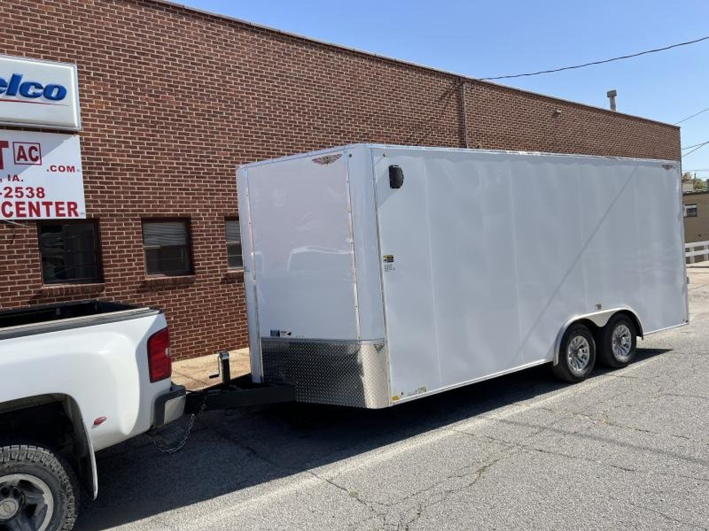 New 2025 H and H Trailer 8.5x18 HH Series Flat Top V-Nose Enclosed Cargo Trailer  10K Tandem