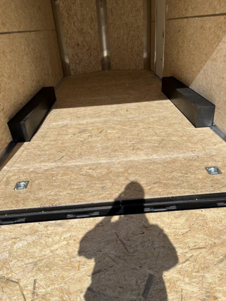 New 2025 H and H Trailer 8.5x18 HH Series Flat Top V-Nose Enclosed Cargo Trailer  10K Tandem