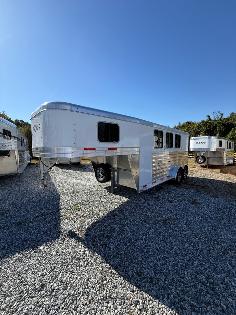 New 2026 Exiss Trailers Express CXF 3 Horse Slant Load GN Horse Trailer