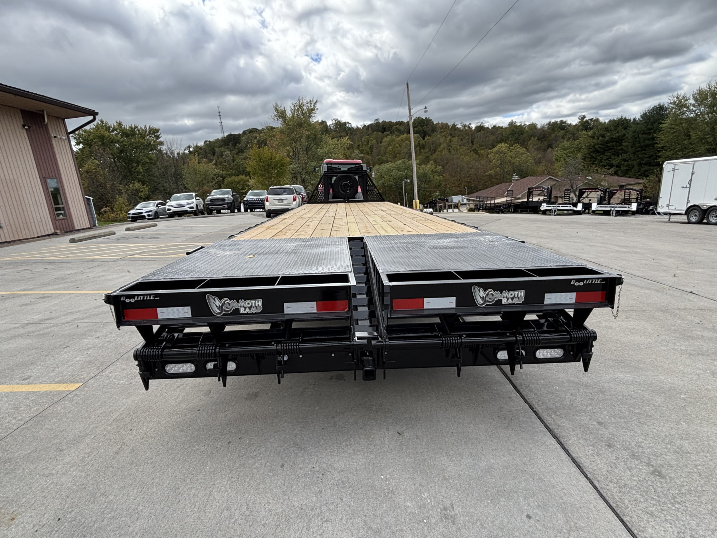 New 2026 Doolittle Trailers 102"x32' (28'+5' Dovetail) Gooseneck Tandem Dual Deckover Equipment Trailer - w/ Mammoth Ramps & Spare Tire - 25,500# GVWR
