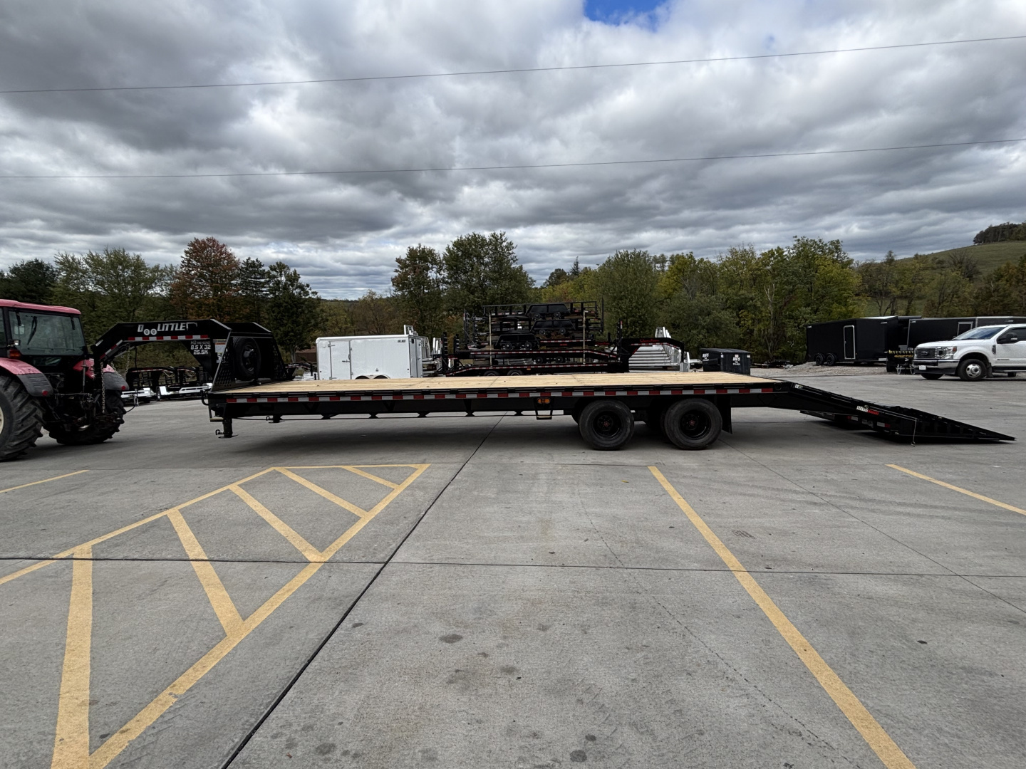 New 2026 Doolittle Trailers 102"x32' (28'+5' Dovetail) Gooseneck Tandem Dual Deckover Equipment Trailer - w/ Mammoth Ramps & Spare Tire - 25,500# GVWR