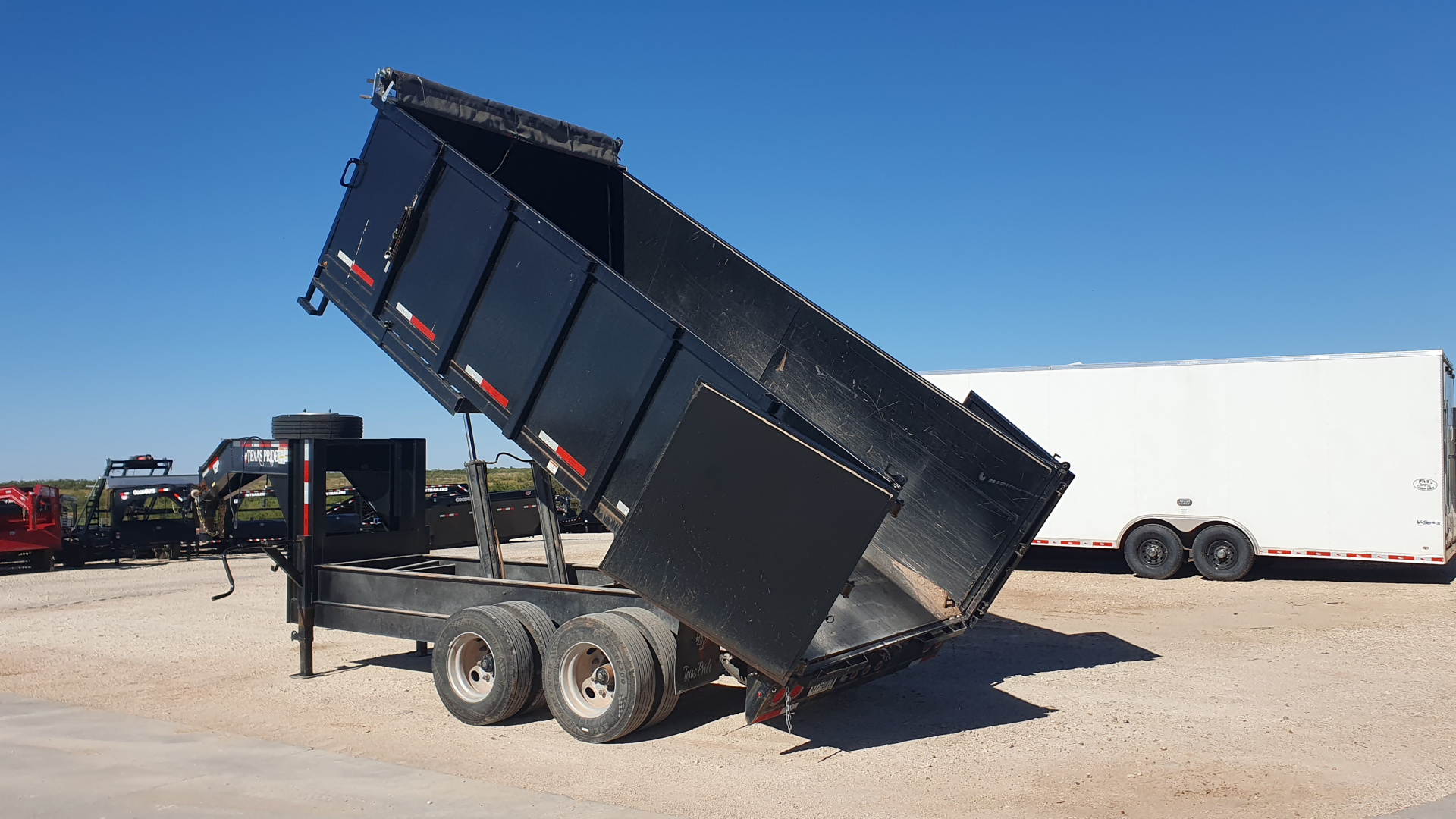 Used *USED* 2024 Texas Pride Trailers 96''x16' GN Tandem Dual Dump Trailer 15k Axles