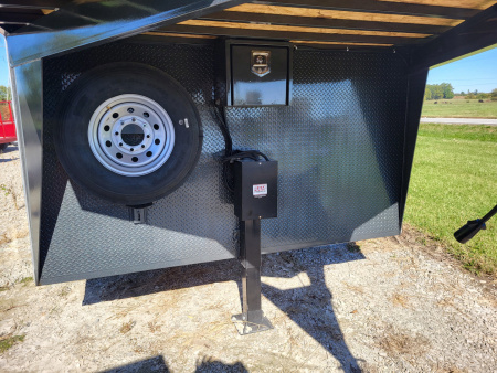 New 2026 Maxwell 8.5x24 Gooseneck Cargo / Enclosed Trailer