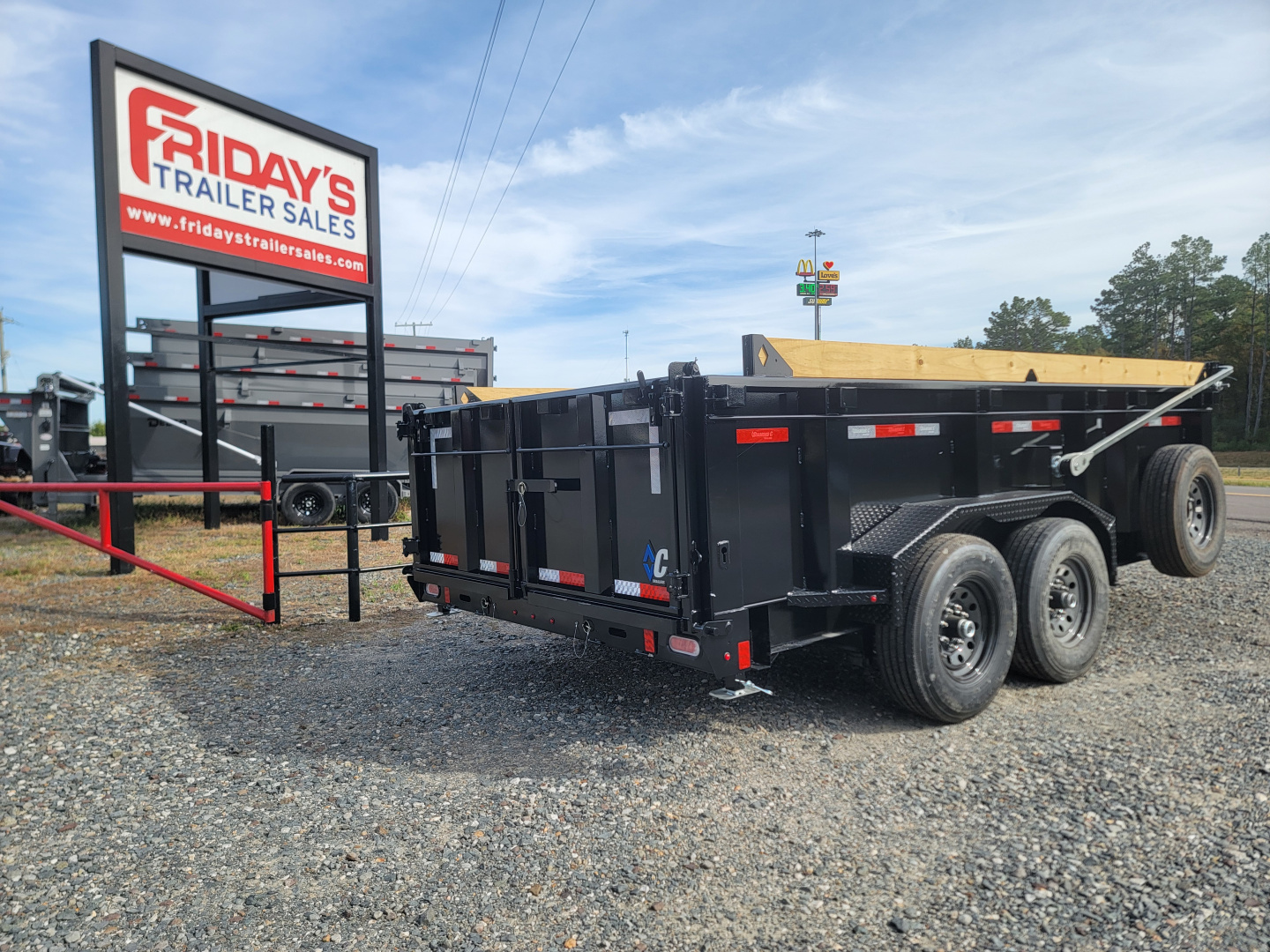 New 2026 Diamond C Trailers LPT207 14' x 82" Pacesetter Edition Dump Trailer