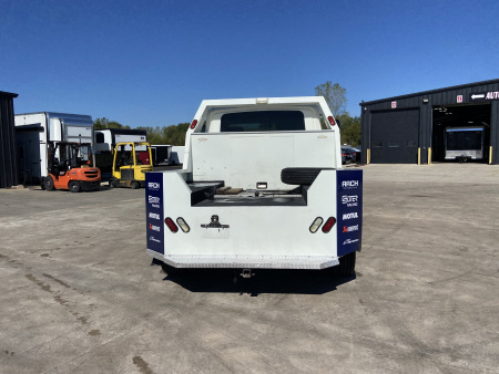Used 2003 International Extended Cab with 2000 Featherlite Trailer