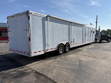 Used 2000 Featherlite Trailer