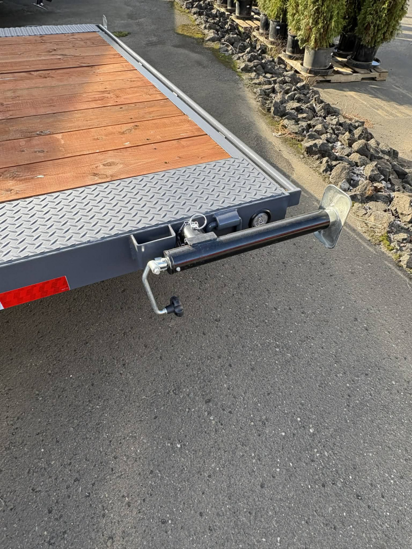 New CAR HAULER 2026 VERSATILE HD720TA3 7X20 ROCK CRAWLER DRIVE OVER FENDERS 10K TRAILER GRAY