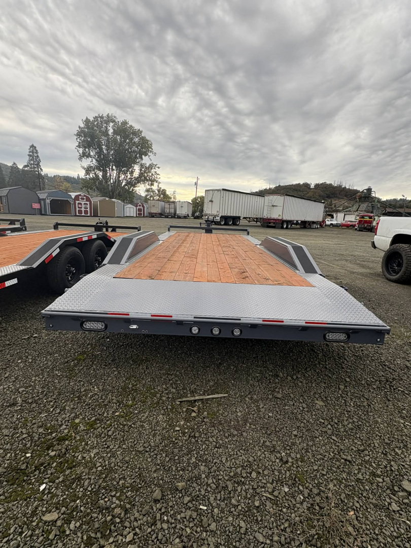 New CAR HAULER 2026 VERSATILE HD720TA3 7X20 ROCK CRAWLER DRIVE OVER FENDERS 14000 GVWR TRAILER