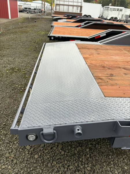 New CAR HAULER 2026 VERSATILE HD720TA3 7X20 ROCK CRAWLER DRIVE OVER FENDERS 14000 GVWR TRAILER