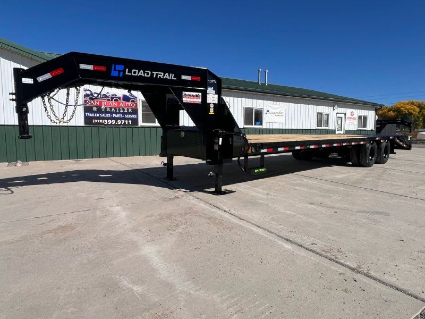 New 2026 Load Trail 102"x30' GN Low Pro Gooseneck Bodies