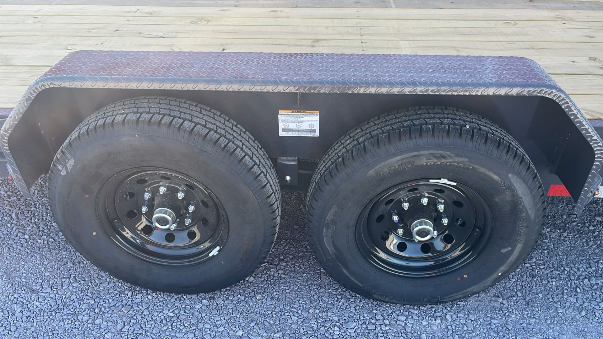 New 2026 Lamar Trailers 83"X16' H6 14K EQUIPMENT HAULER Equipment Trailer